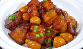 Braised Pork Belly in Soy Sauce (Hongshao Rou): China’s Ultimate Comfort Food